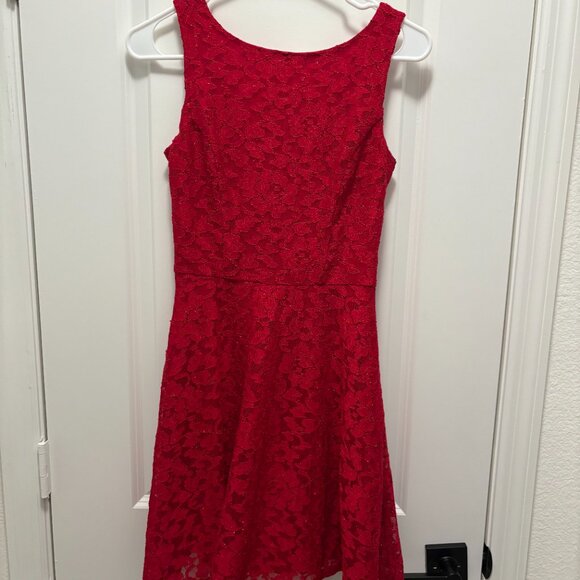 Speechless All Over Lace Fully Lined Dress Size 3 EUC - Picture 2 of 5